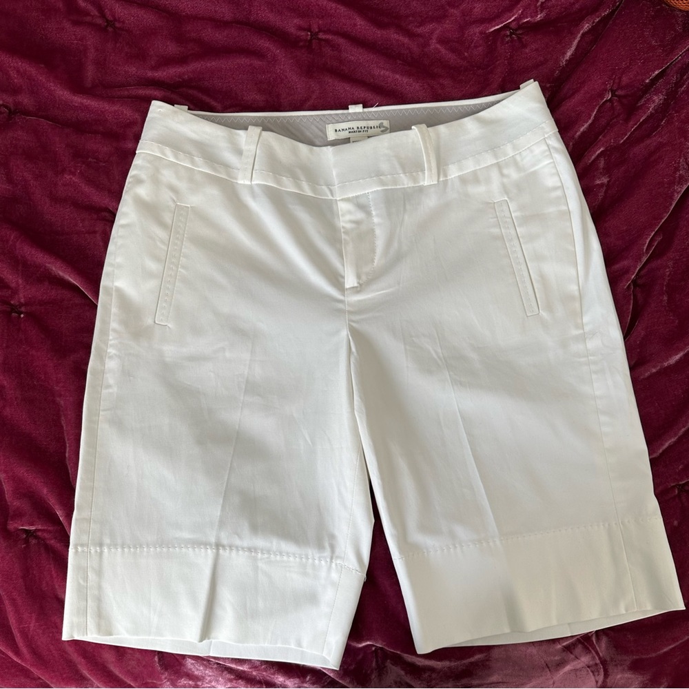 Knee Length White Martin Fit shorts